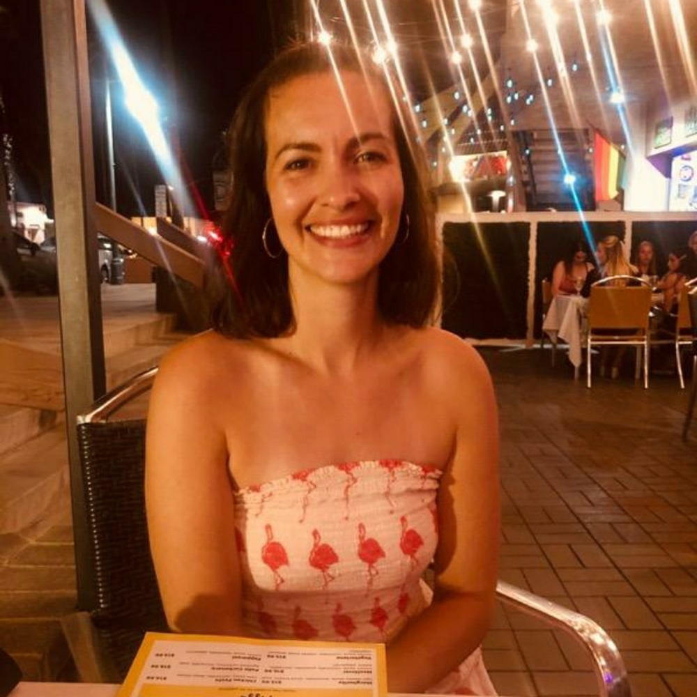 Meet your Posher, Lorren